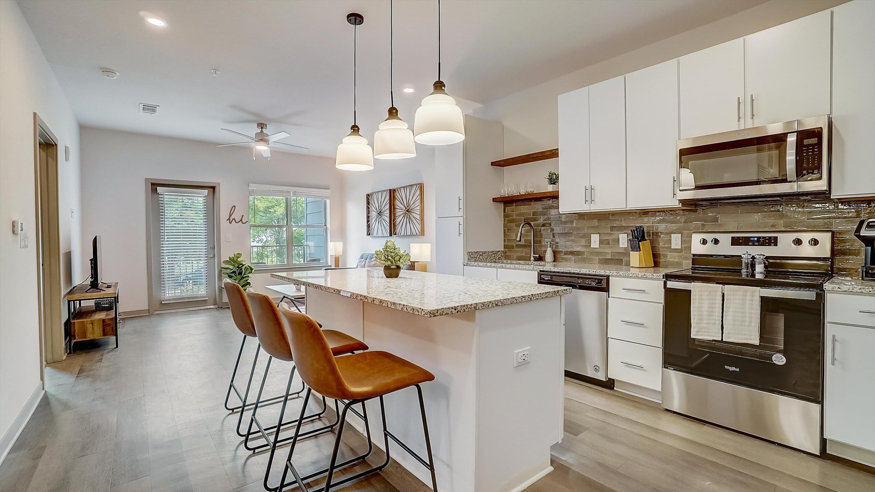 Frontdesk | 1 BR Apt near Birmingham Zoo