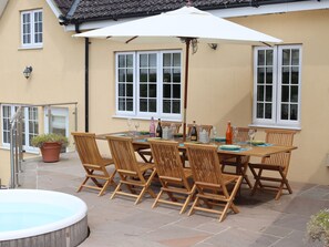 Cottage | Tempat makan outdoor