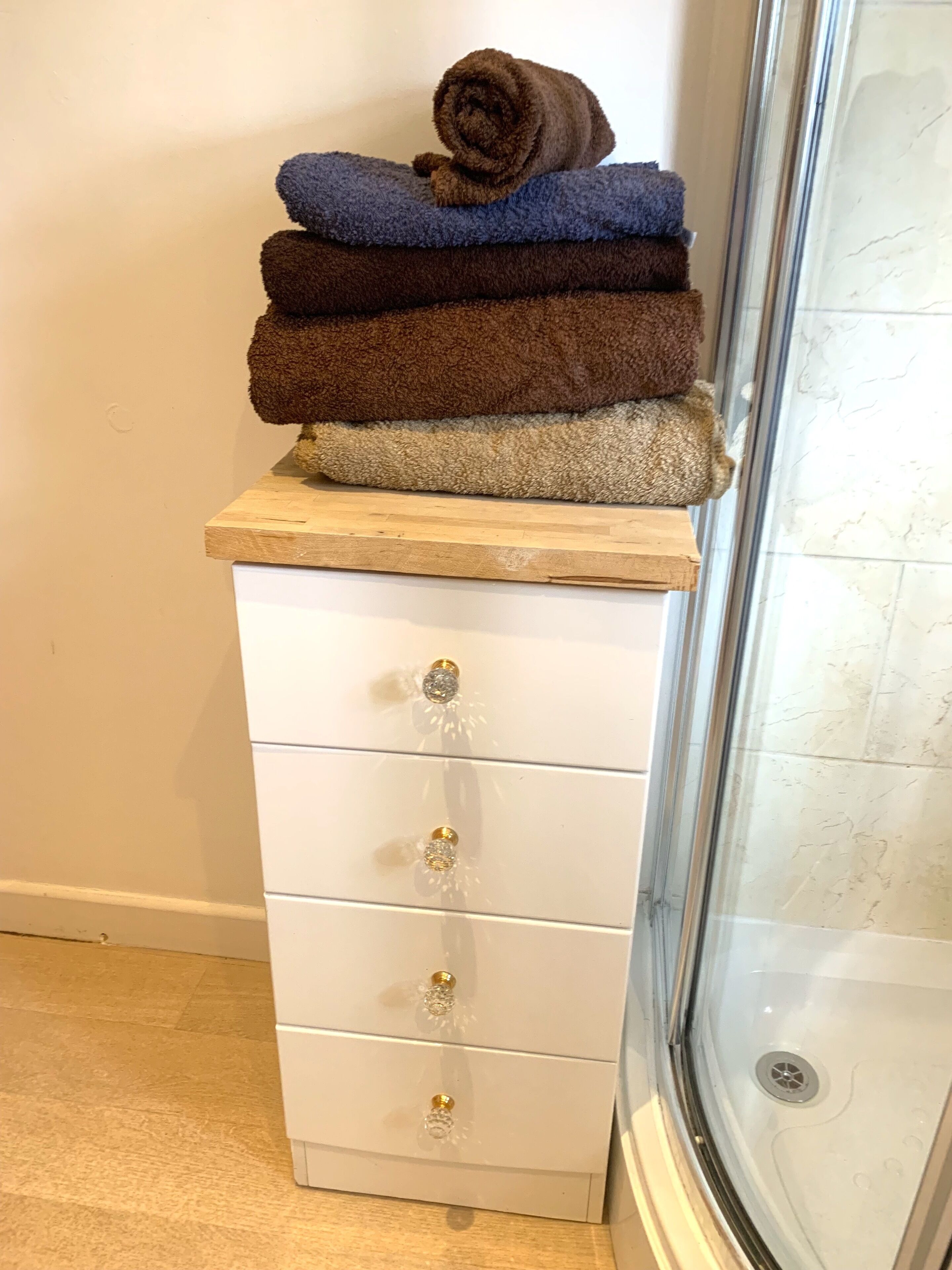 Luxury Holiday Home With Pool - Sleeps 19