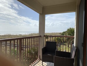 Appart'hôtel, plusieurs lits, balcon, vue plage (201) | Enceinte de l’hébergement