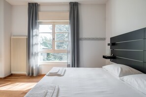 Condo, có phòng tắm riêng | 2 phòng ngủ 
