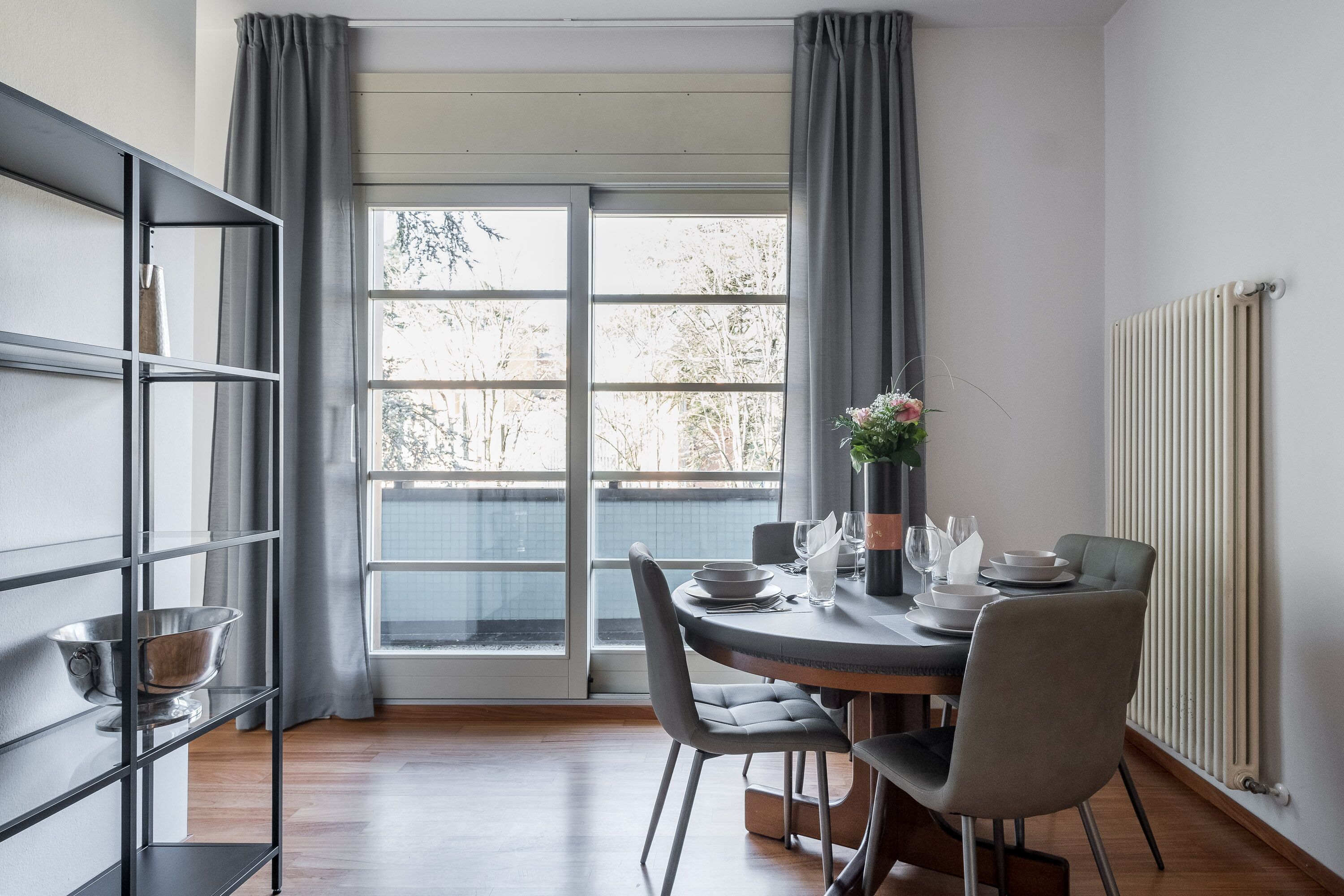 Kondominium, ensuite | Tempat makan