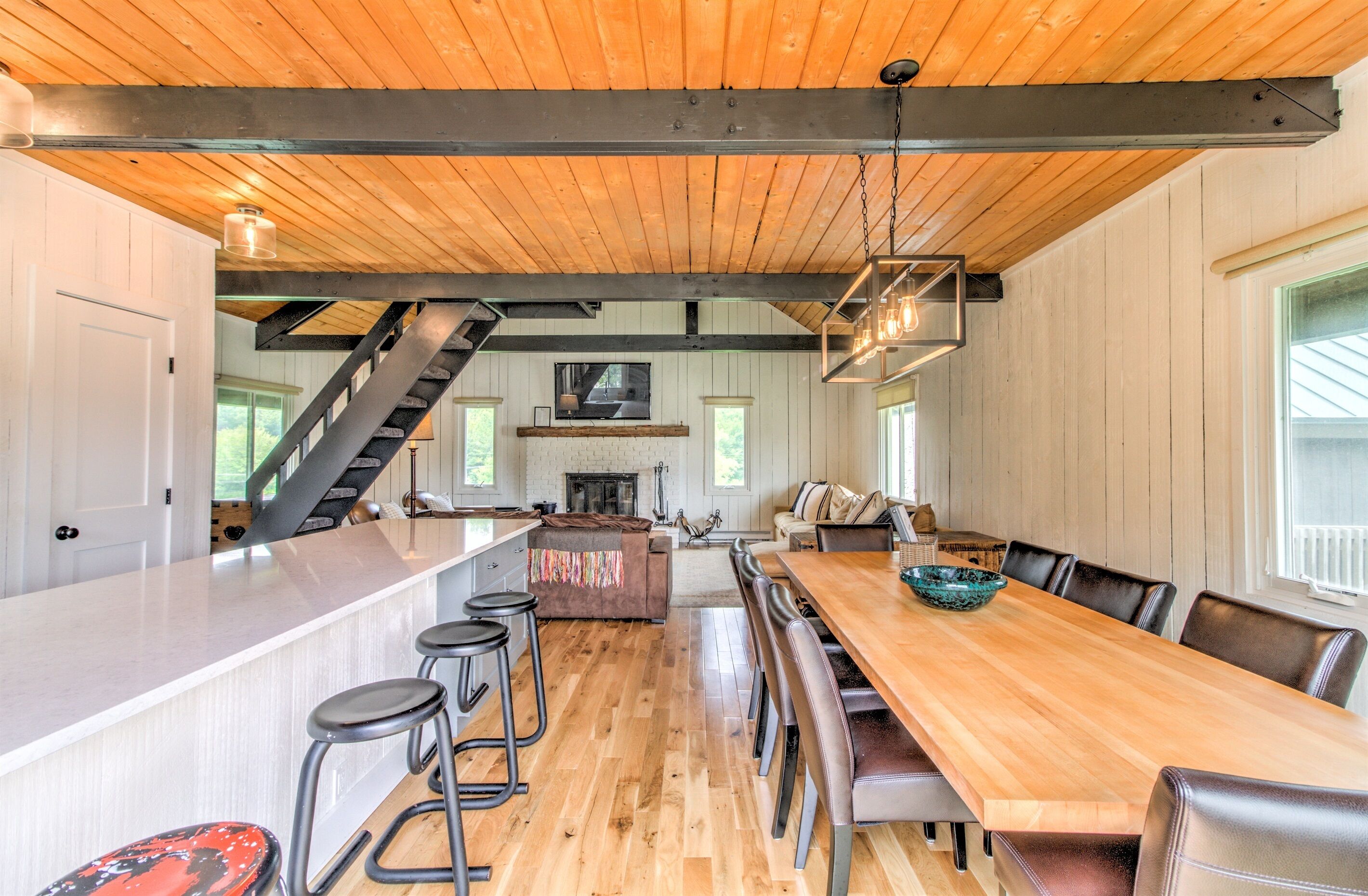 Stratton Mountain Chalet Style Loft