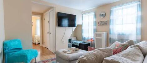 2 chambres, fer et planche à repasser, Wi-Fi gratuit, draps fournis