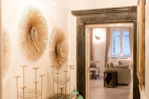 Apartamento luxo | Área de estar | Smart TV