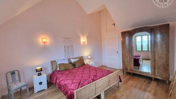 2 bedrooms, free WiFi, bed sheets
