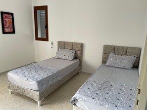 2 bedrooms