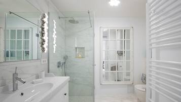 Free toiletries, hair dryer, towels, soap