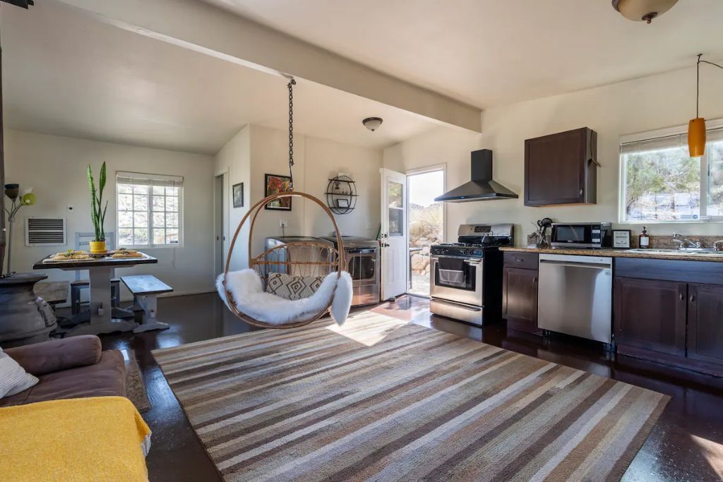 Boulder Ridge Hideout - Private Joshua Tree Park