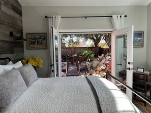 1 bedroom, desk, iron/ironing board, free WiFi