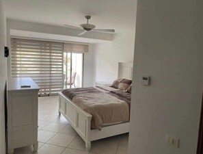 2 عدّة غرف نوم ومكتب ومكواة/لوح كي وواي فاي