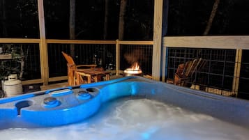 室外 SPA 浴池