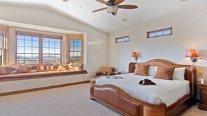 6 habitaciones, escritorio, tabla de planchar con plancha y wifi gratis 