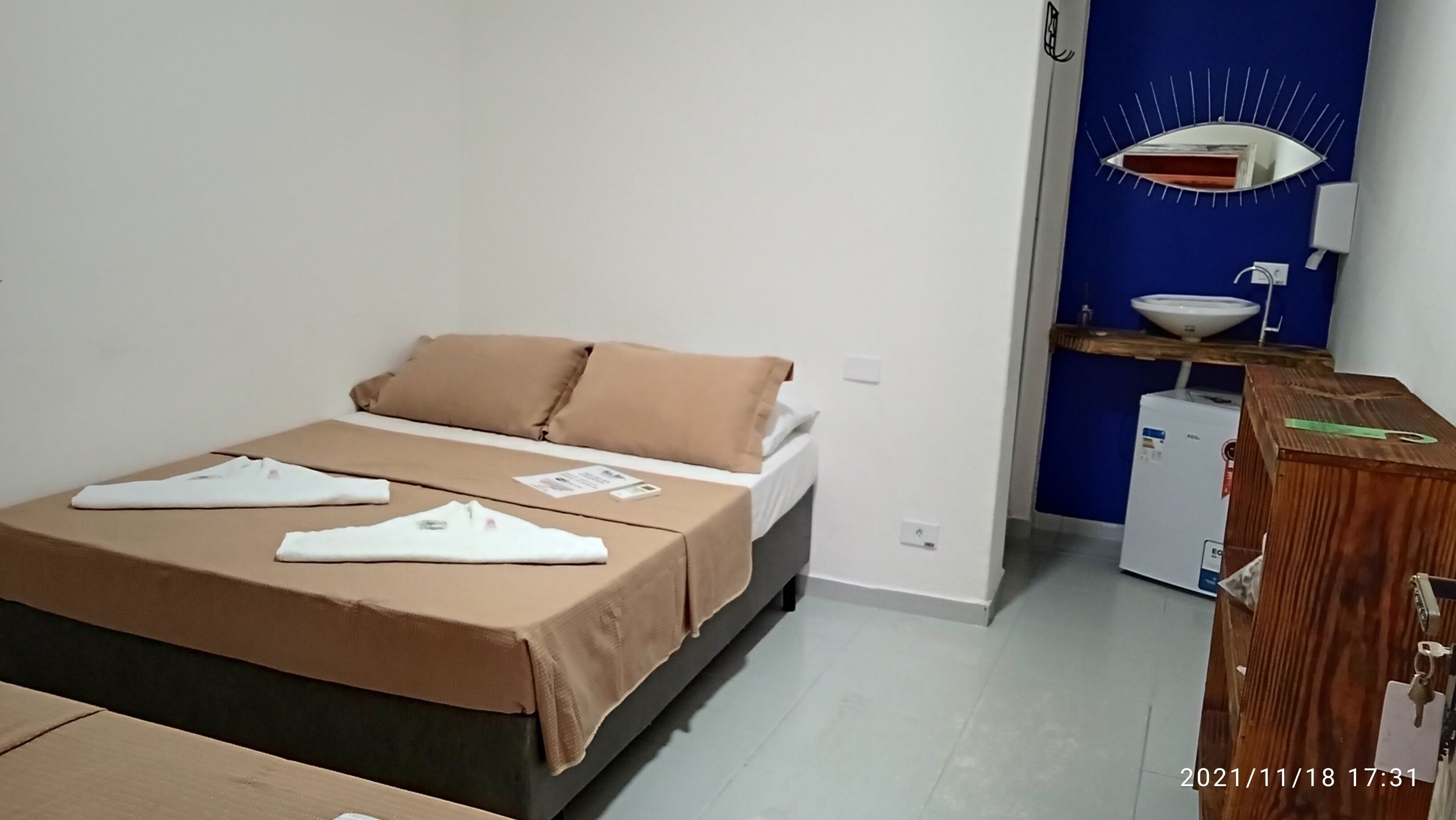 Standard Triple Room | Minibar, free WiFi