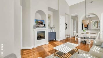 TV, fireplace, offices