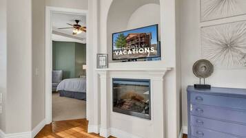 2 dormitorios, tabla de planchar con plancha, wifi y ropa de cama