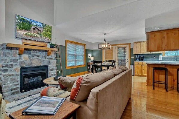TV, fireplace, offices