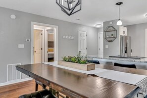 Dining - Renovated Luxury! Indoor and Outdoor Pools! (Branson)