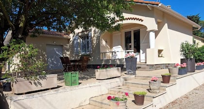 Villa Brévinoise 4 Personnes à 120 m de la Plage