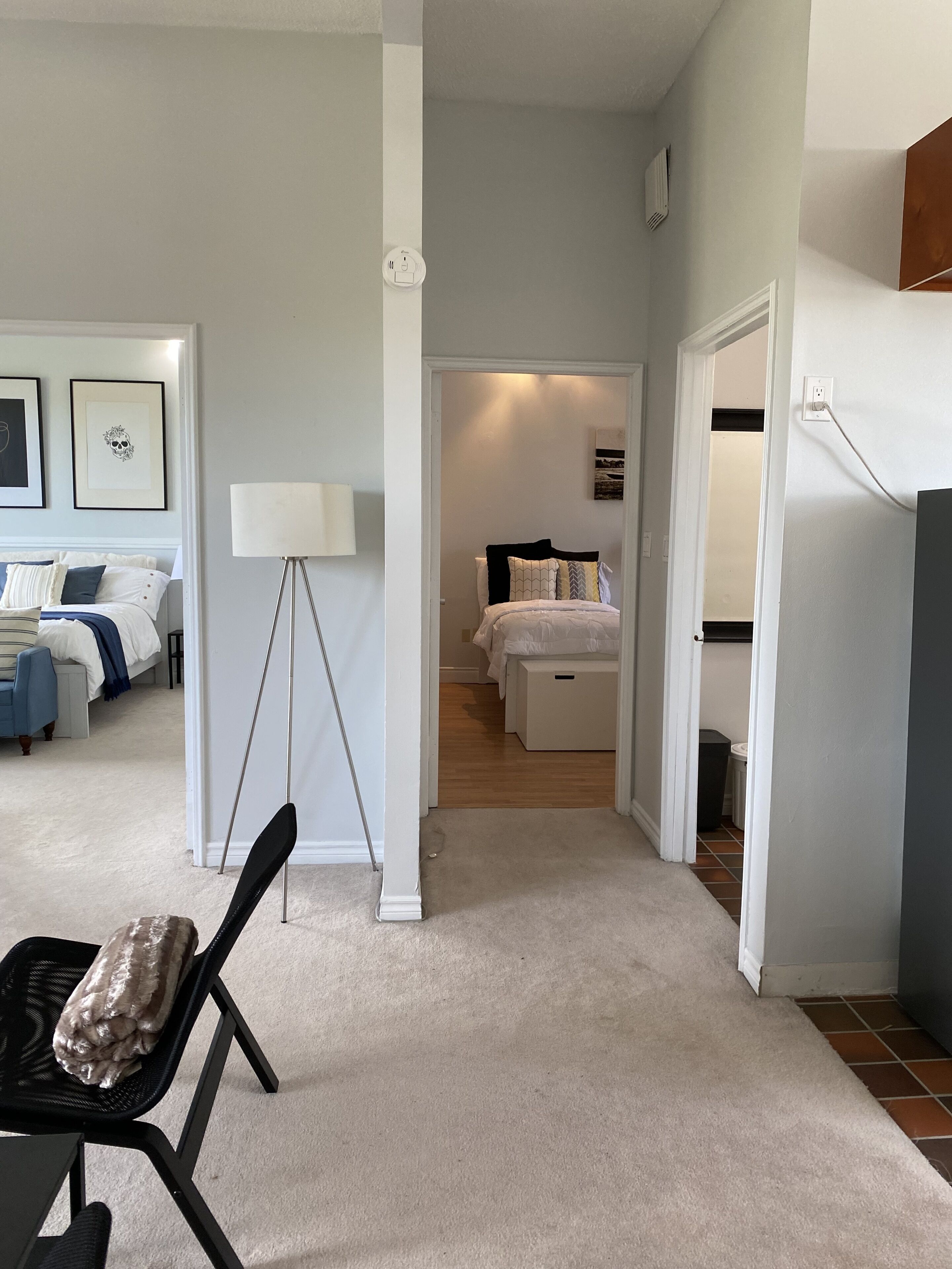 Grand 2-Bedroom Coach House in the Country