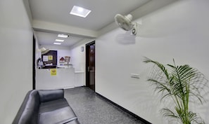 Reception - Treebo Apple Pie (Noida)