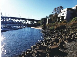 Marina - Lovely Condo on the Spectacular Willamette River (Portland)
