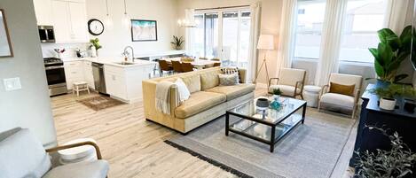 Smart TV, mesa de ping pong