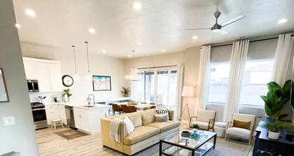 Ocotillo Springs 49| Private Heated Pool & Spa | 5 Bedroom & 5.5 Bath
