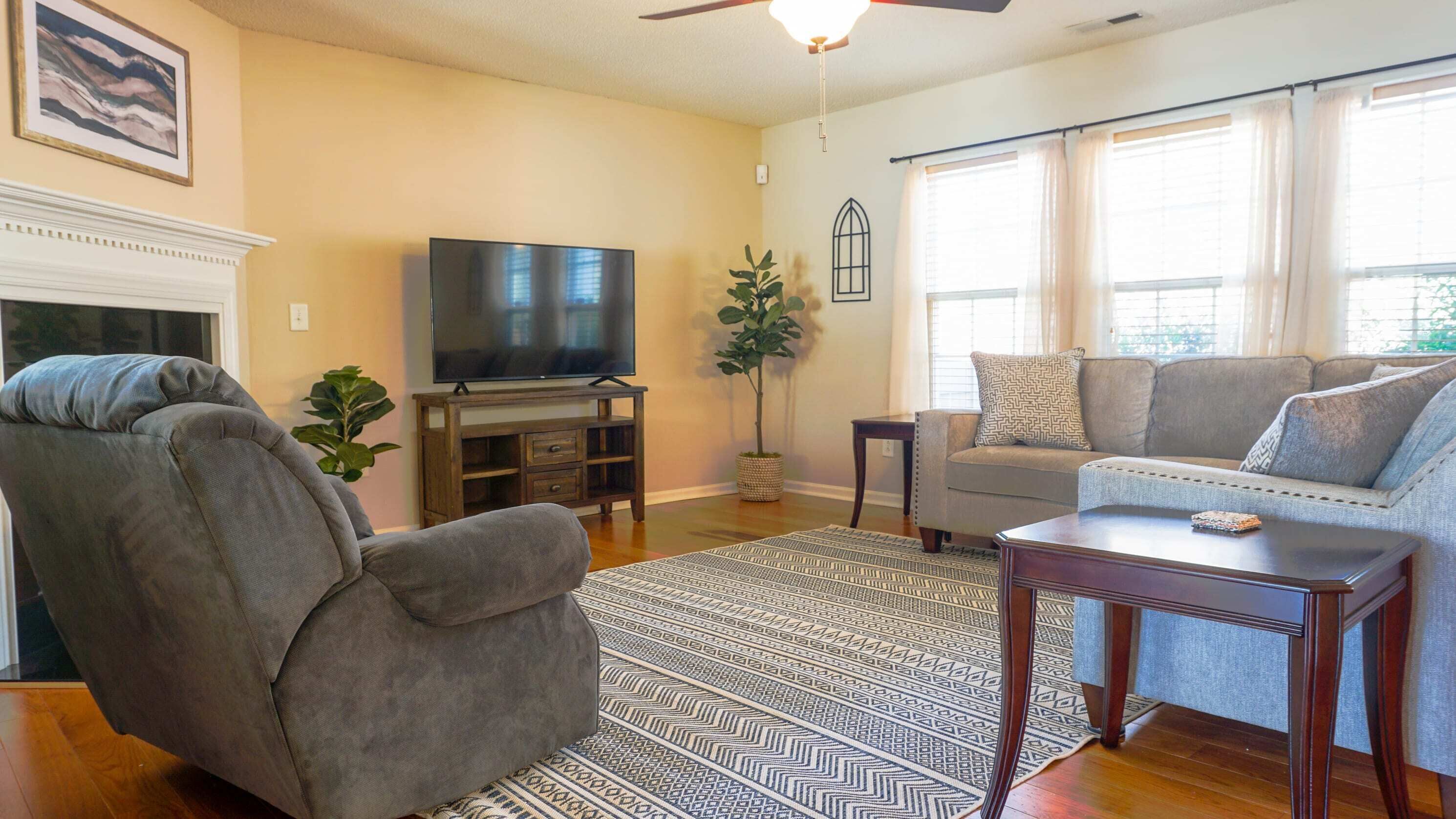 Game Room|Theater|Spa Room/Massage Chair