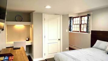 1 多间卧室、办公桌、熨斗/熨衣板、免费 WiFi