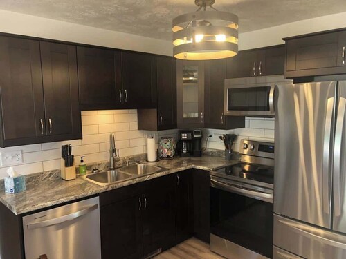 Park Place - 4 Bedroom Home with a Park!