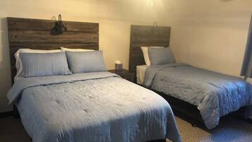 4 chambres, fer et planche Ă repasser, lit parapluie, Wi-Fi