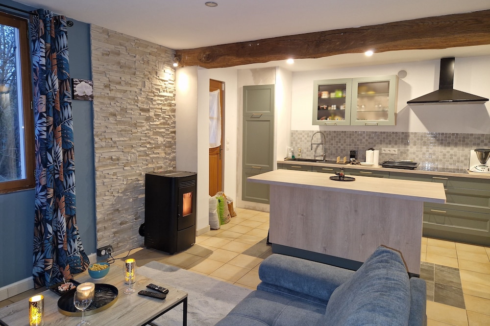 Charming non-smoking village house