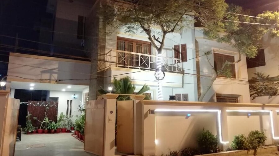 Hotel Island Clifton