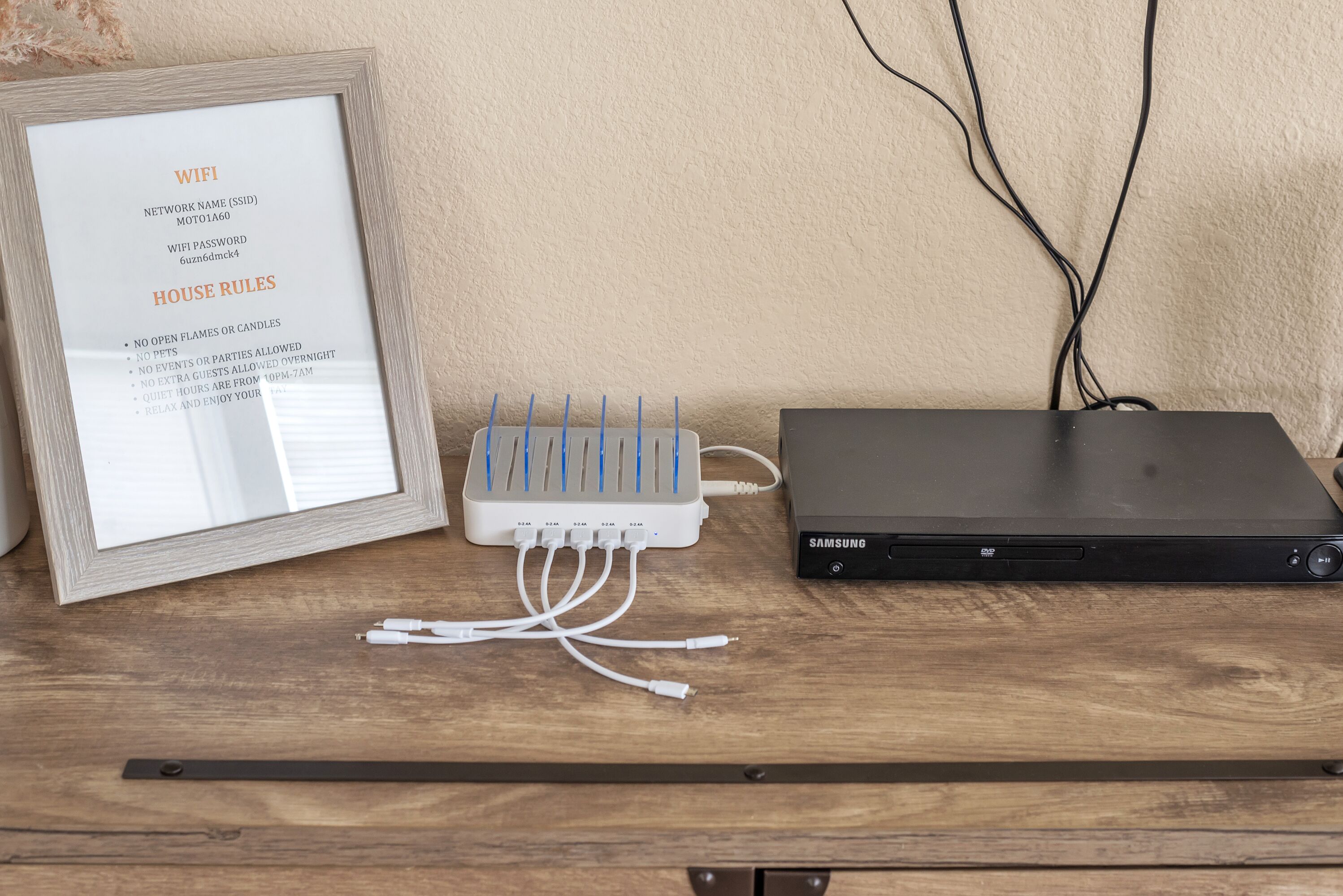 NEWLY REMODLED 3BD Home Walk To ProMedica Hospital