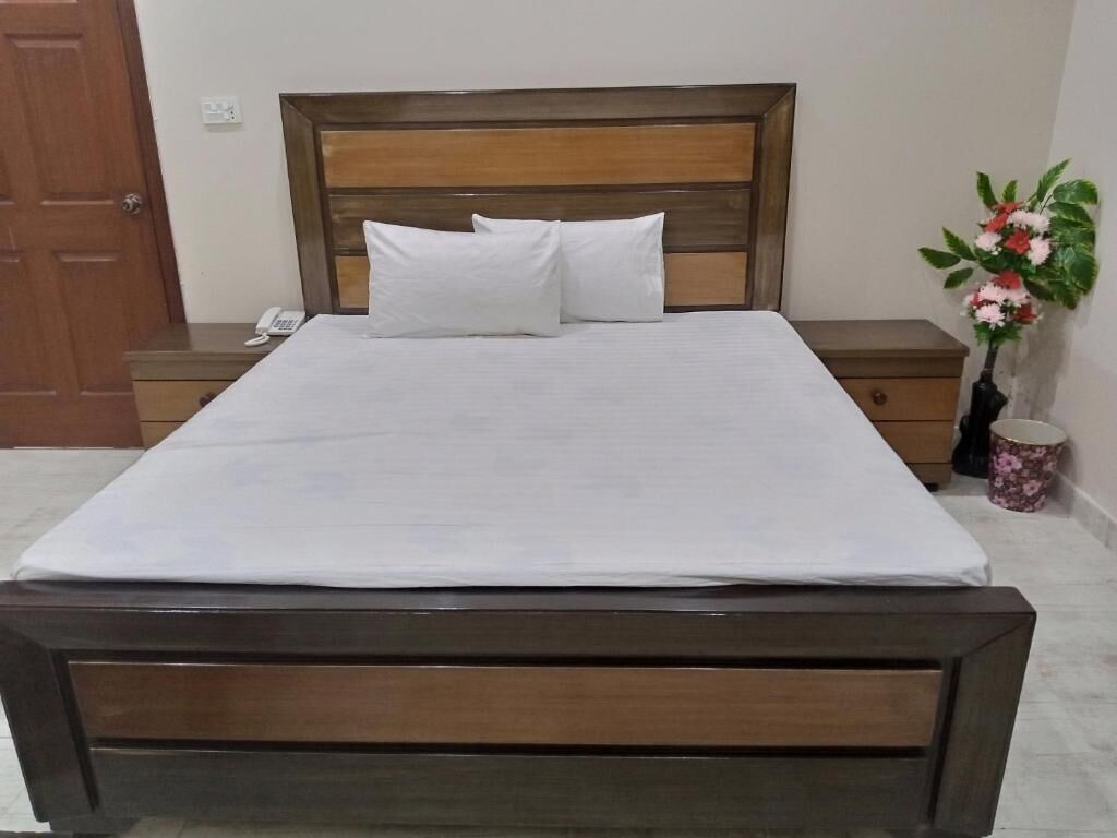 deluxe double room | 1 bedroom, iron/ironing board, free wifi