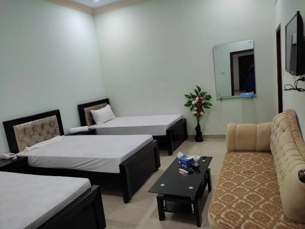 deluxe double room | 1 bedroom, iron/ironing board, free wifi