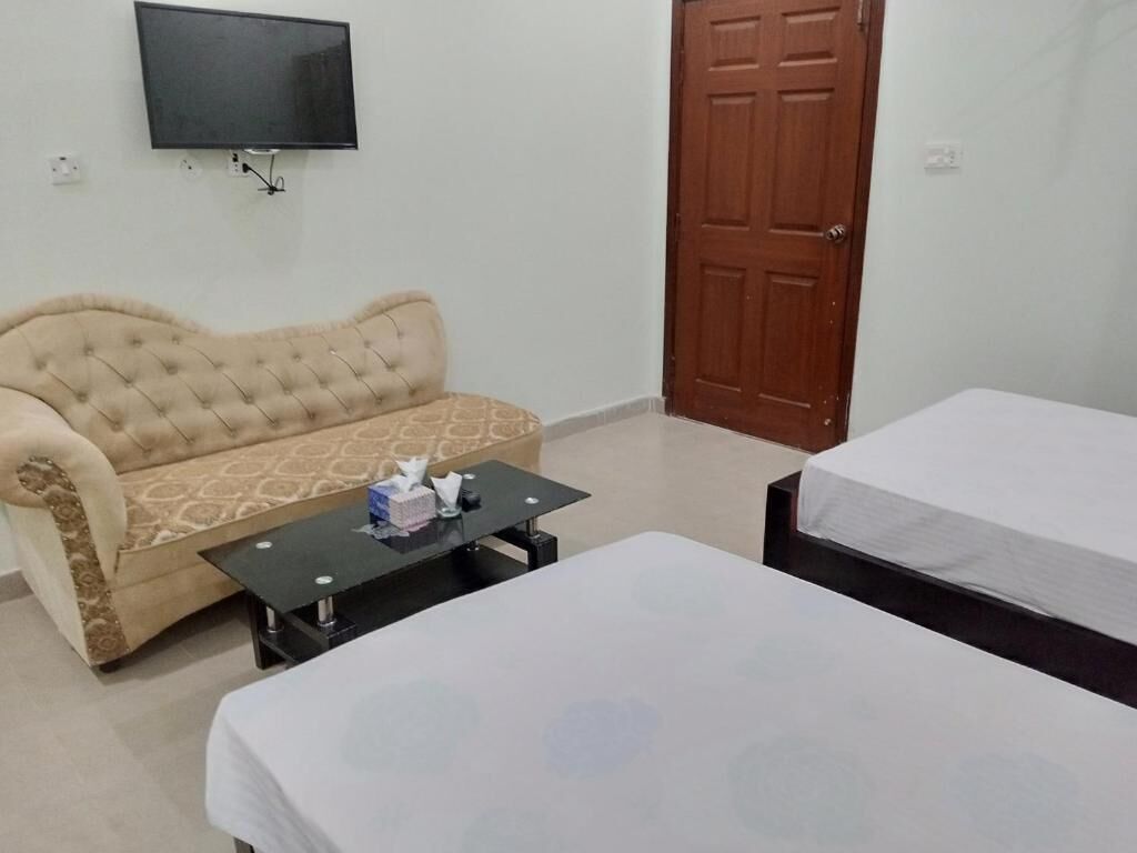 1 bedroom, iron/ironing board, free wifi