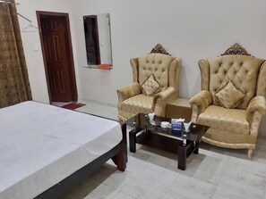 Deluxe-Doppelzimmer | Bügeleisen/Bügelbrett, kostenloses WLAN