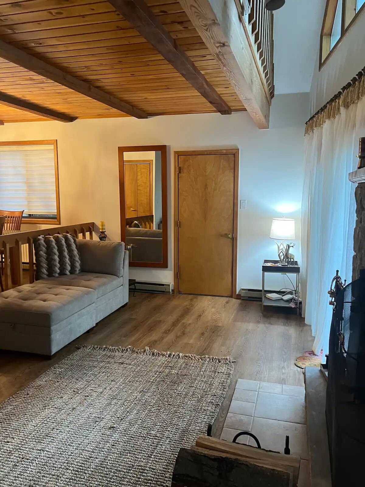Newly Renovated Cozy Chalet - Location! Location!