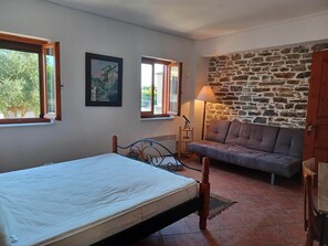 2 bedrooms, WiFi