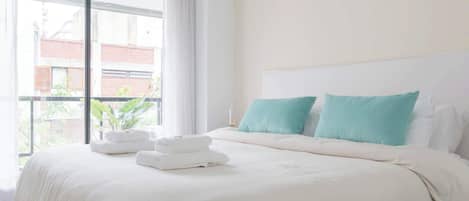 1 bedroom, desk, iron/ironing board, WiFi