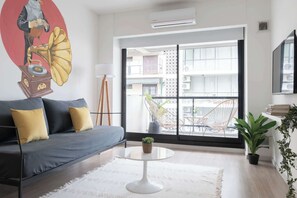 TV, offices