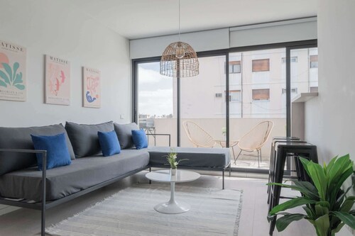 MOT Rentals + Zapiola 2300 'E' - 1 Bd Belgrano