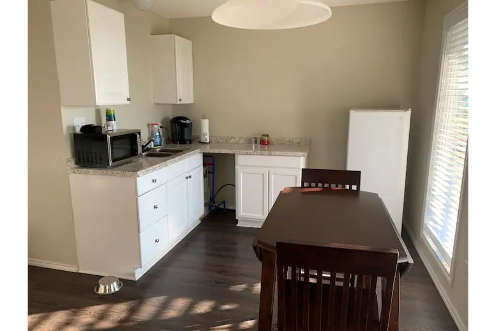 Adorable 1 Bedroom Mesa Top Cabin (North Cabin)