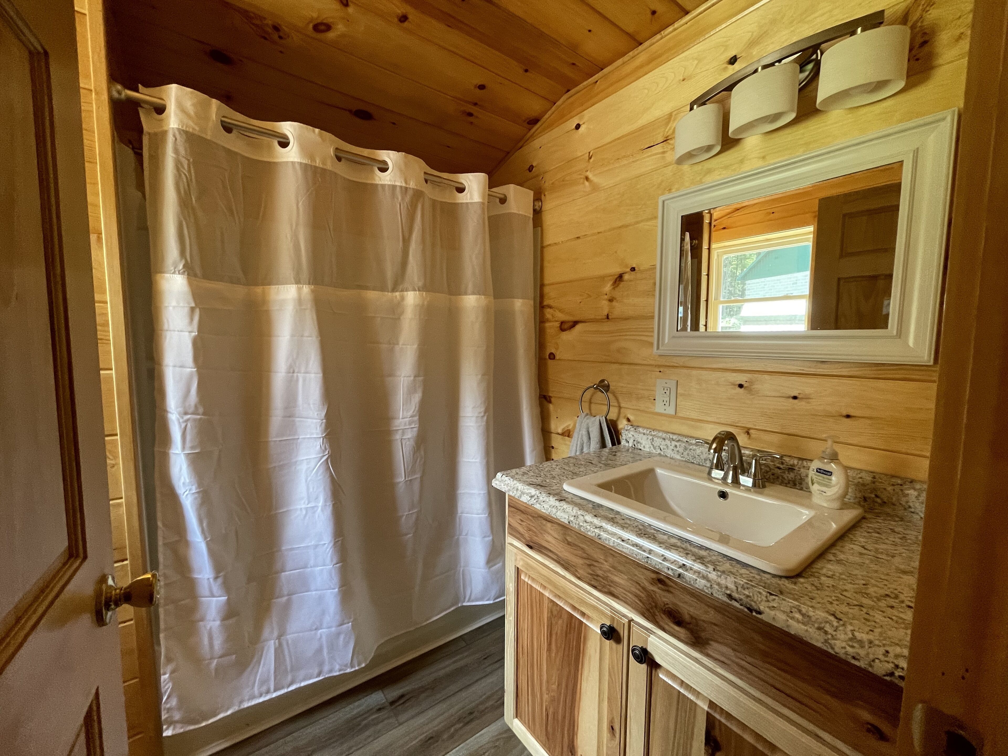 Mountain Retreat 30 minutes to Beaver Stadium