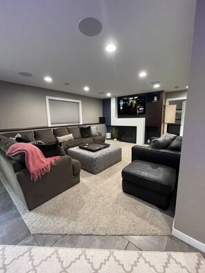 Smart TV, fireplace, video games, DVD player