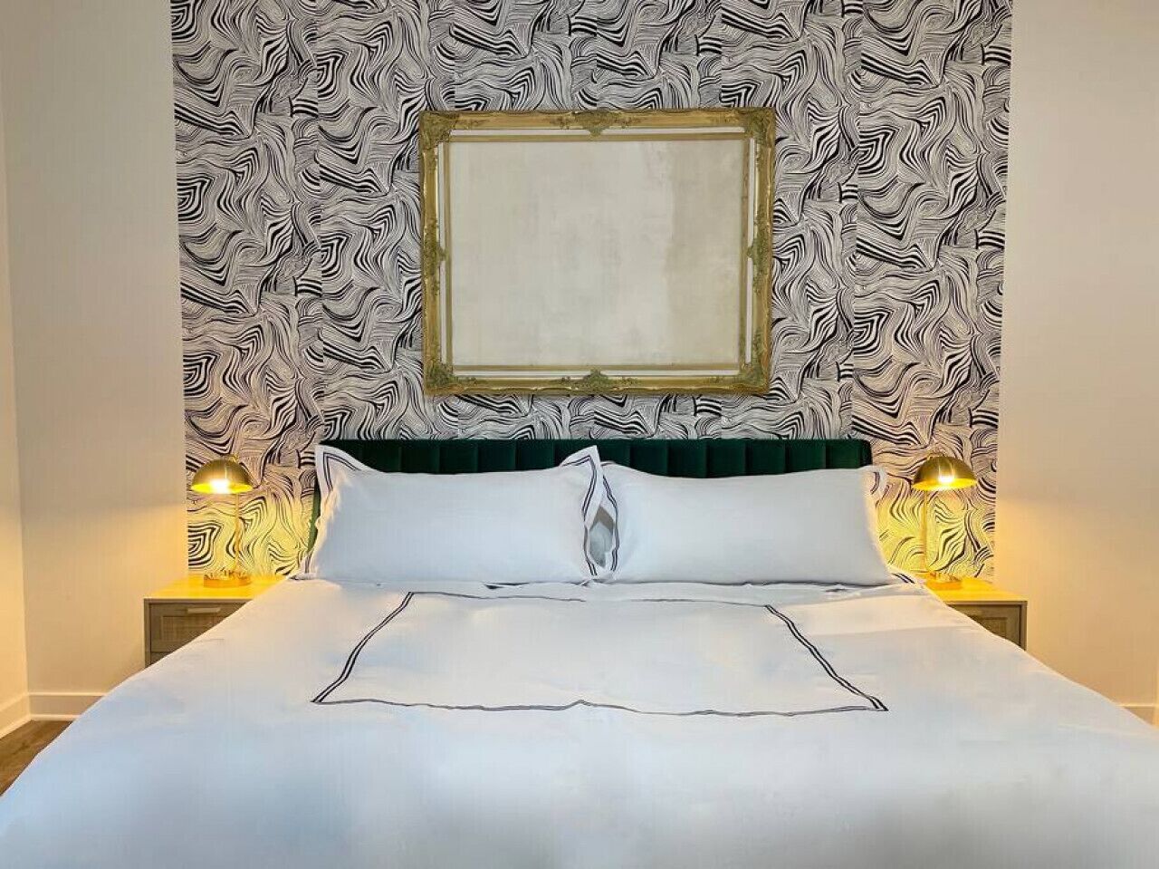 Luxe Loft at the Waterfront ❈ Modern ❈ Central