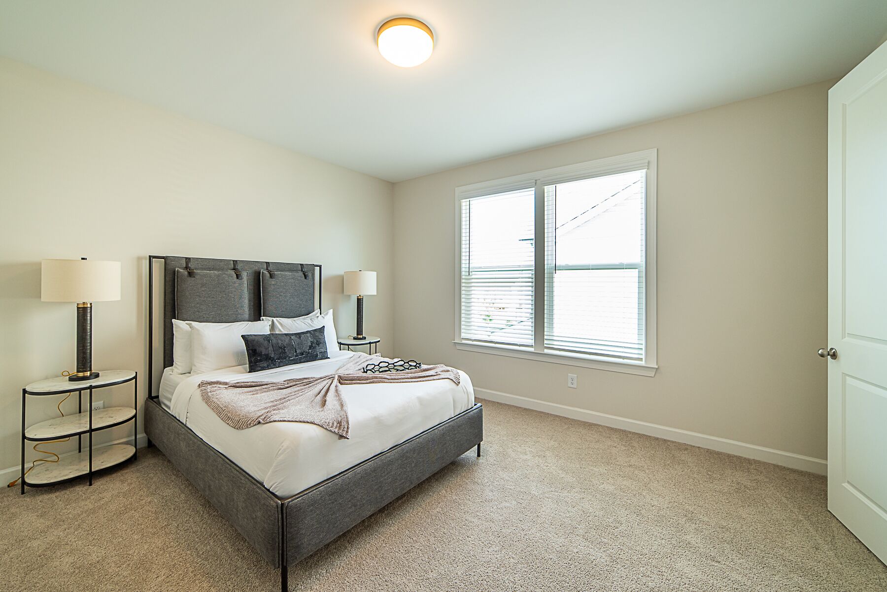 4br Family Haven w/ Grill & Beautiful Fenced Yard 