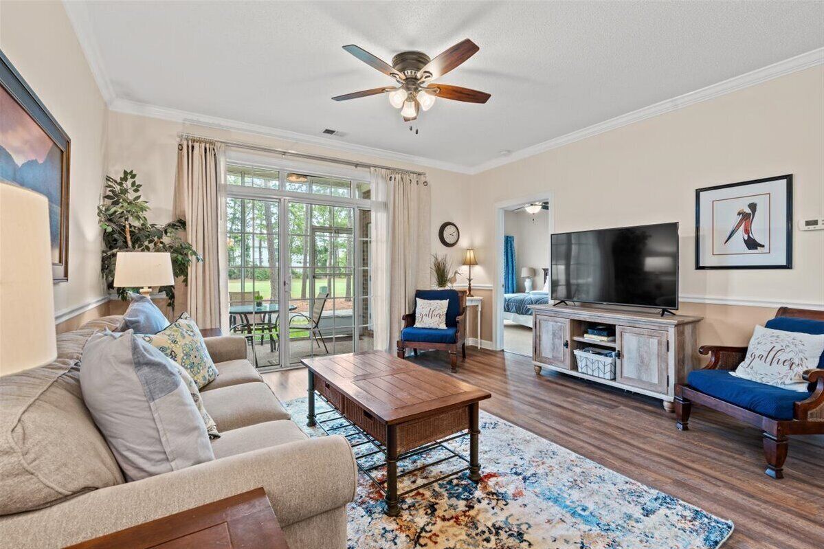 Smart TV, DVD player, books